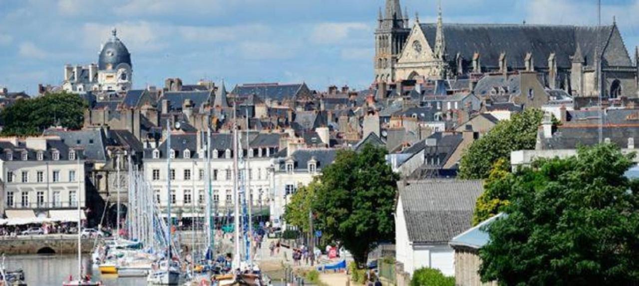 Kyriad Prestige Vannes Centre-Palais Des Arts Zewnętrze zdjęcie