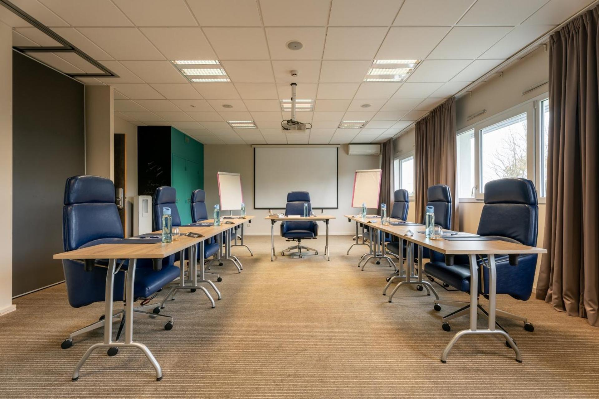 Kyriad Prestige Vannes Centre-Palais Des Arts Zewnętrze zdjęcie