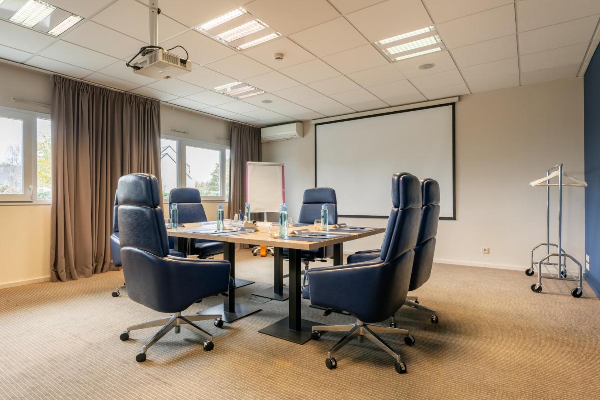 Kyriad Prestige Vannes Centre-Palais Des Arts Zewnętrze zdjęcie